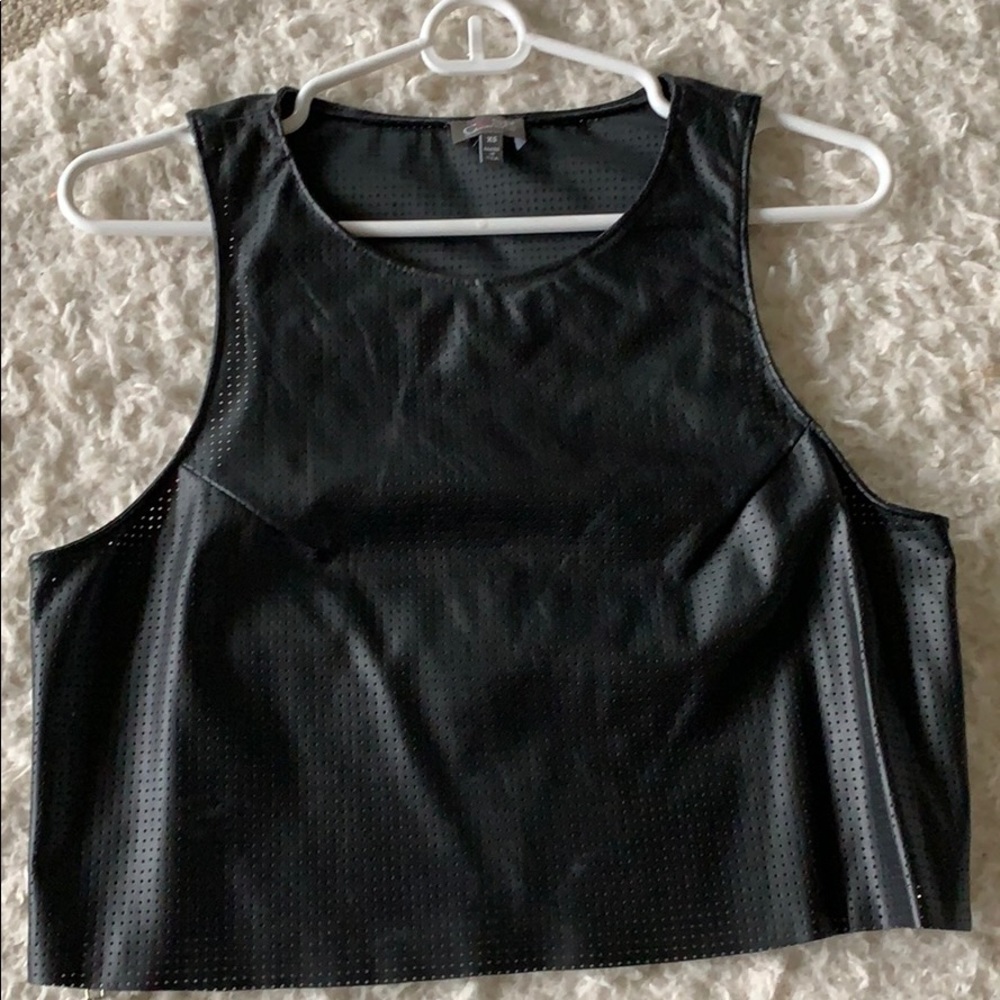 Black crop top